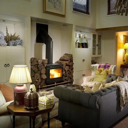 Arabella Guesthouse Alexandra Headland Buitenkant foto