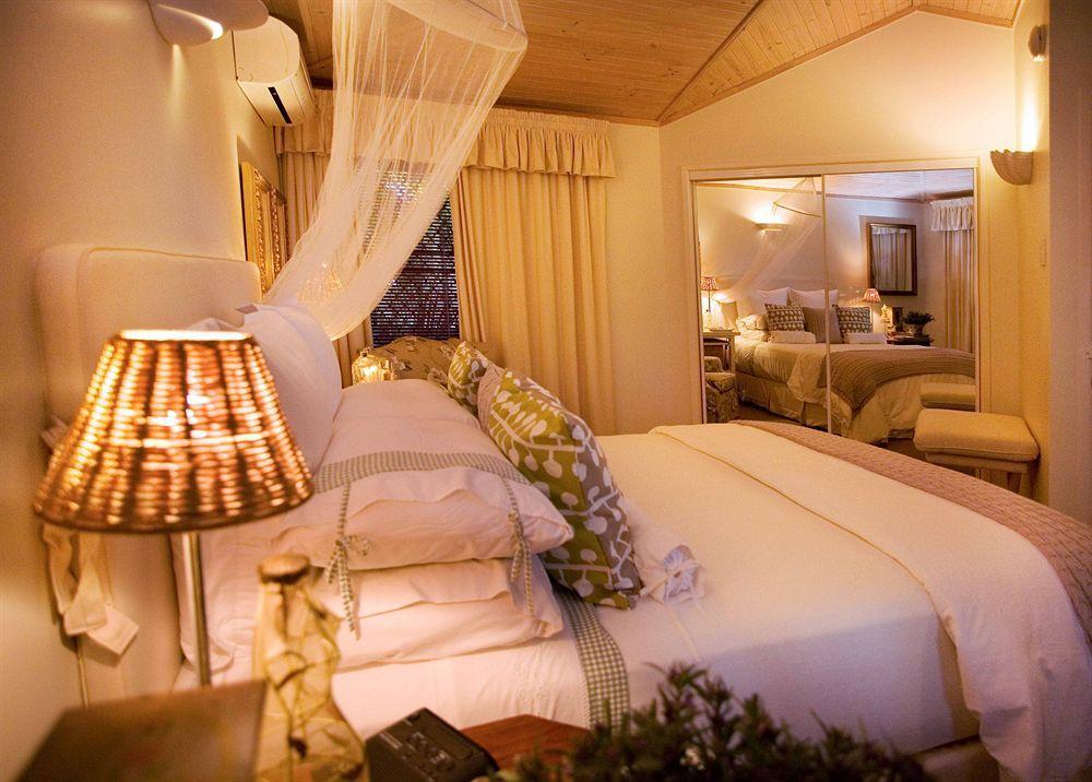 Arabella Guesthouse Alexandra Headland Buitenkant foto