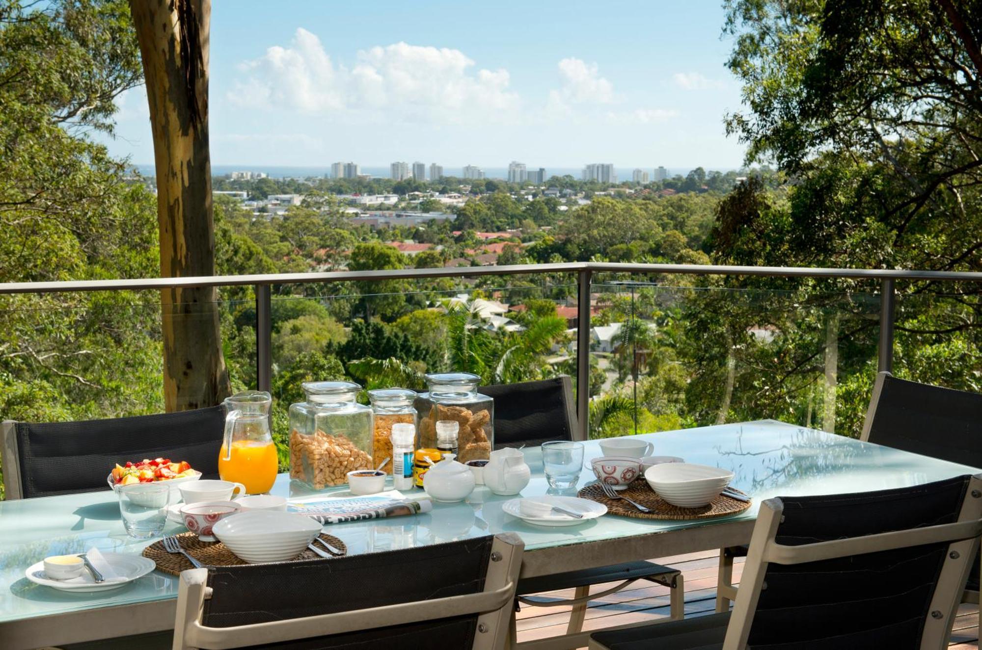 Arabella Guesthouse Alexandra Headland Buitenkant foto
