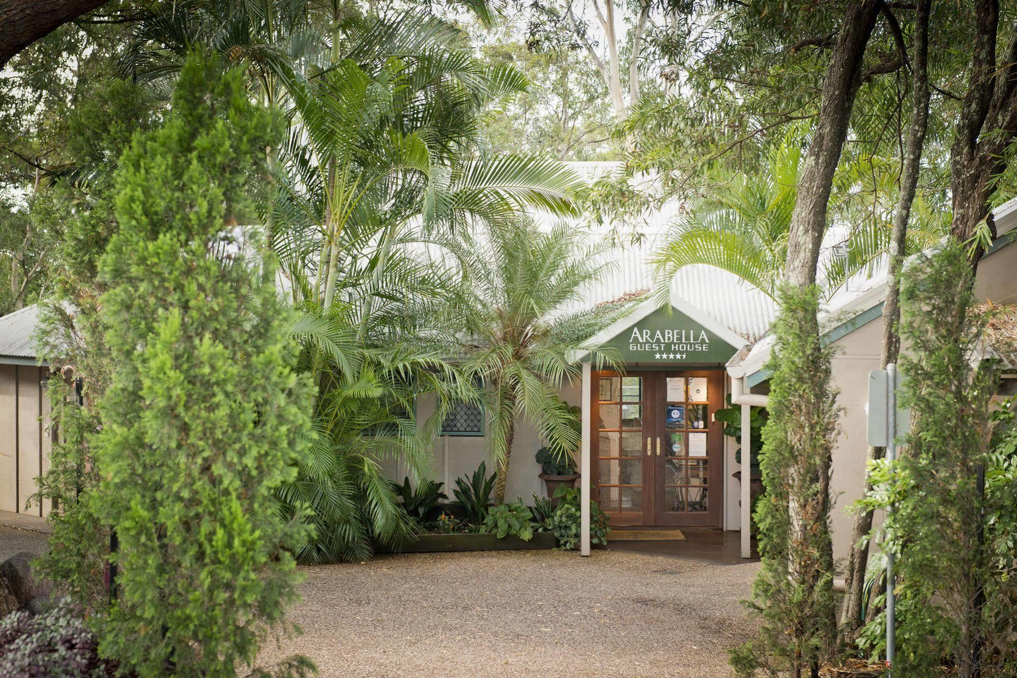 Arabella Guesthouse Alexandra Headland Buitenkant foto
