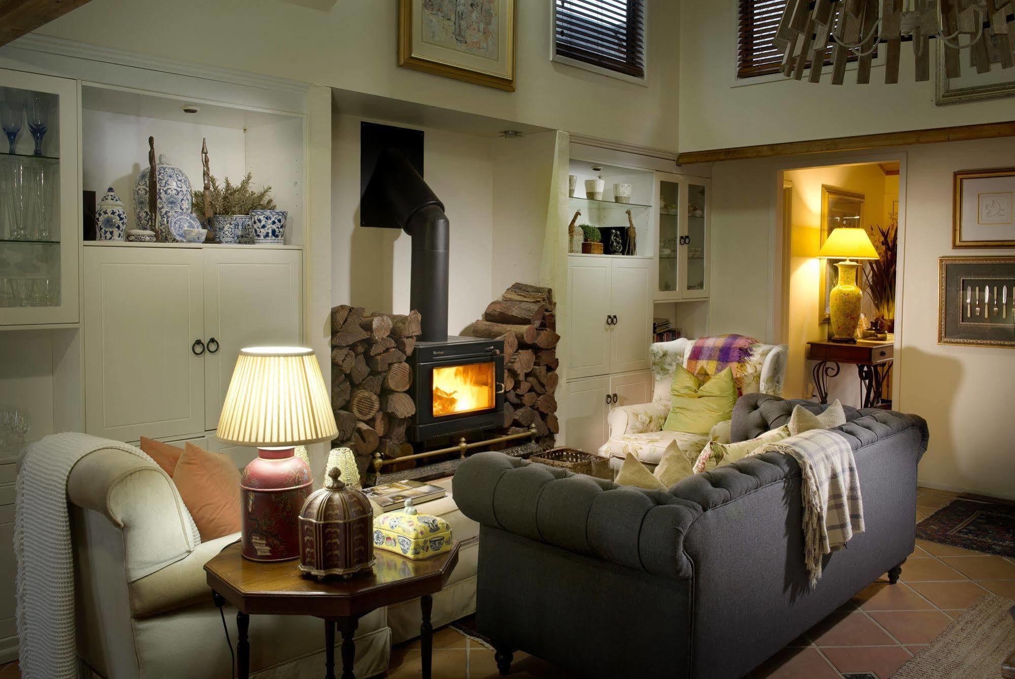 Arabella Guesthouse Alexandra Headland Buitenkant foto